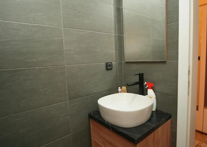 아파트 Hill - Planinski Kutak 카파오닉